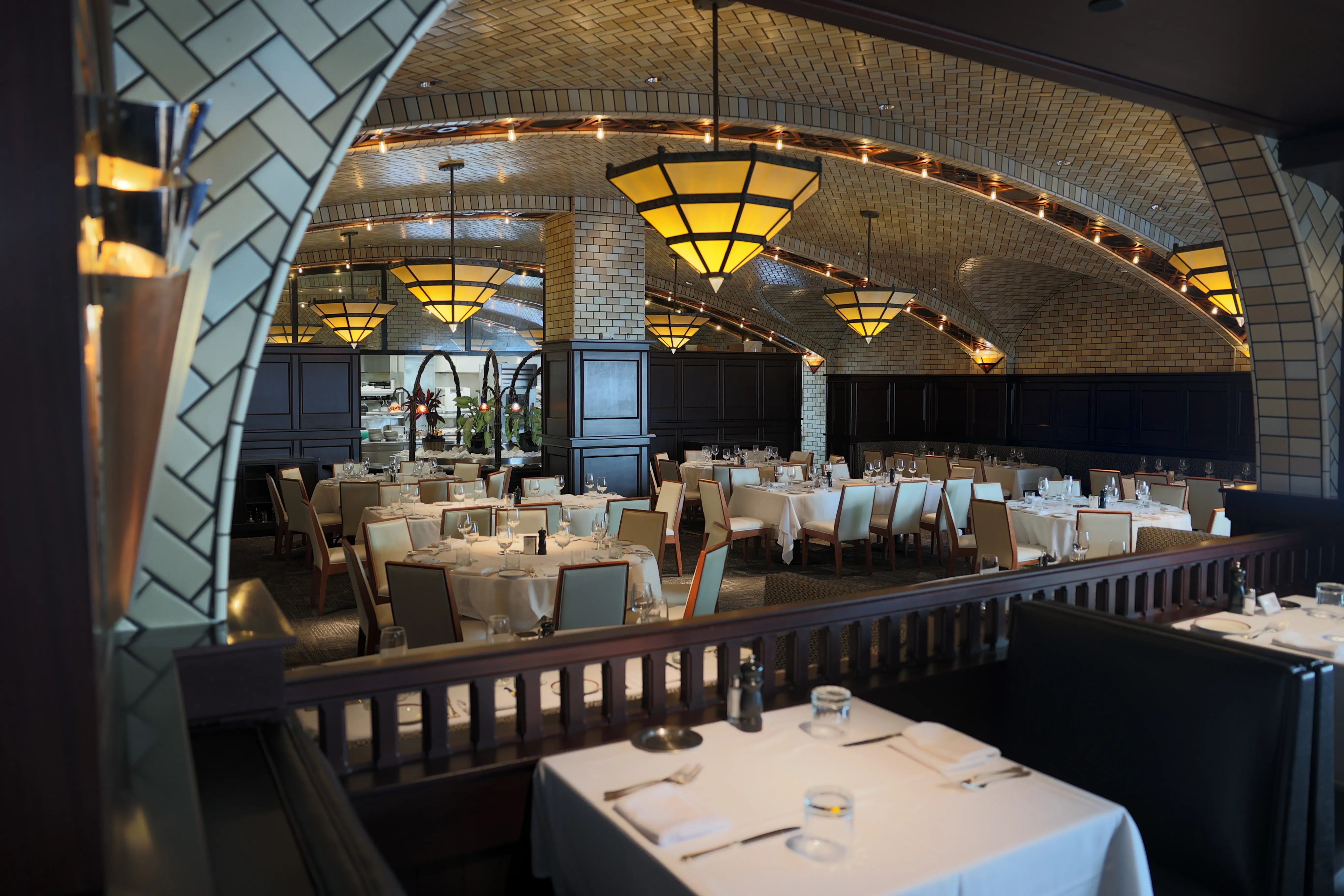 Chops Lobster Bar Boca Raton dining room